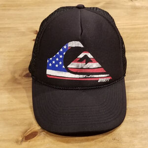 Quiksilver Trucker Hat Snapback Black Foam Mesh USA Flag Logo One Size